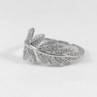 Anillo hoja