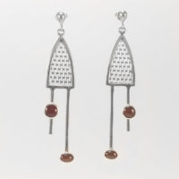 Pendientes asimétricos Granate