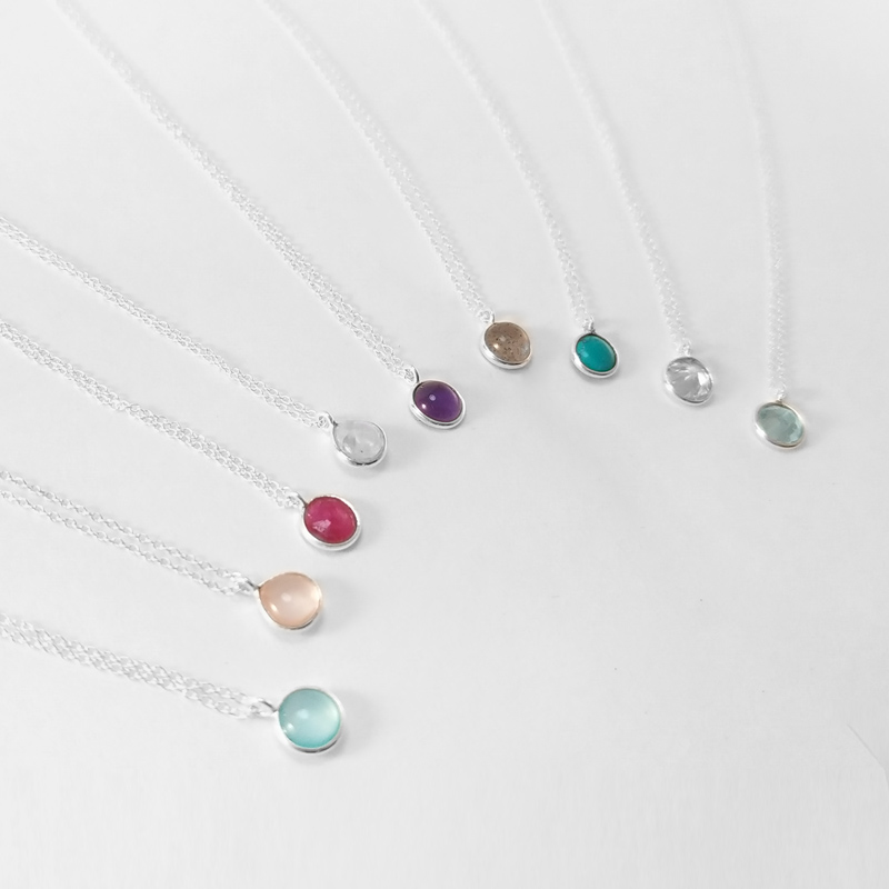 Colgante minimalista mineral